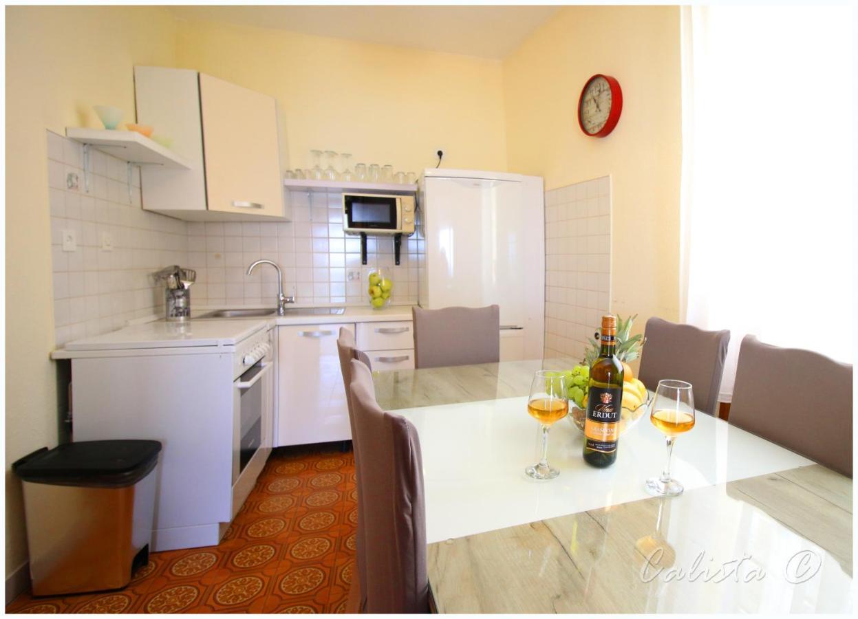 Apartman Smoljic 4+2 Primošten Exterior foto